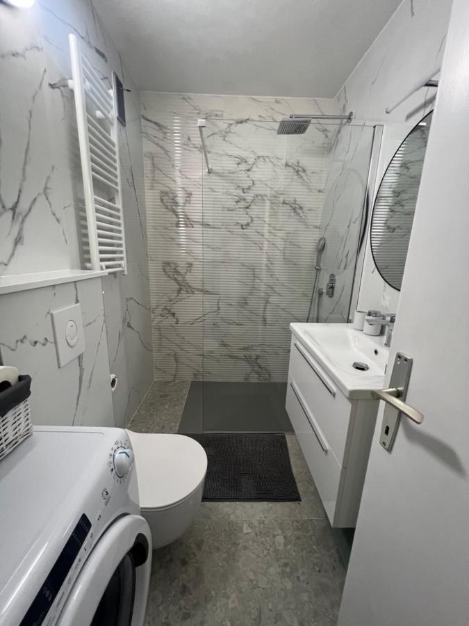 City Center Apartment Twiggy Makarska Eksteriør billede