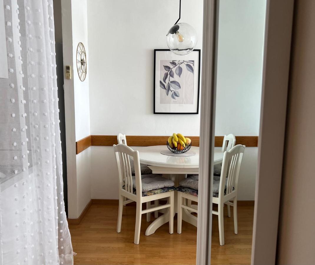 City Center Apartment Twiggy Makarska Eksteriør billede