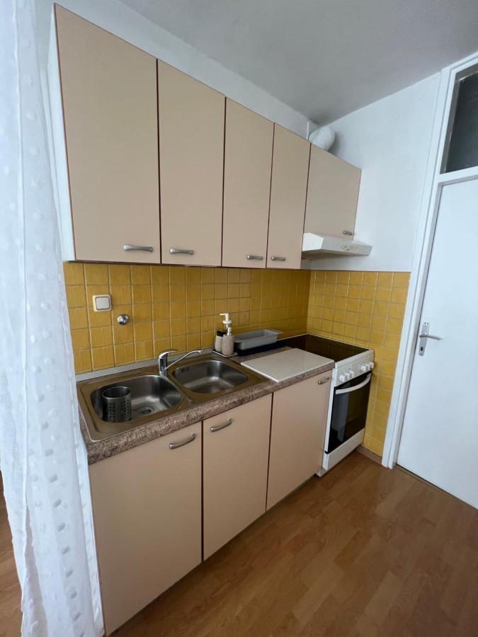 City Center Apartment Twiggy Makarska Eksteriør billede